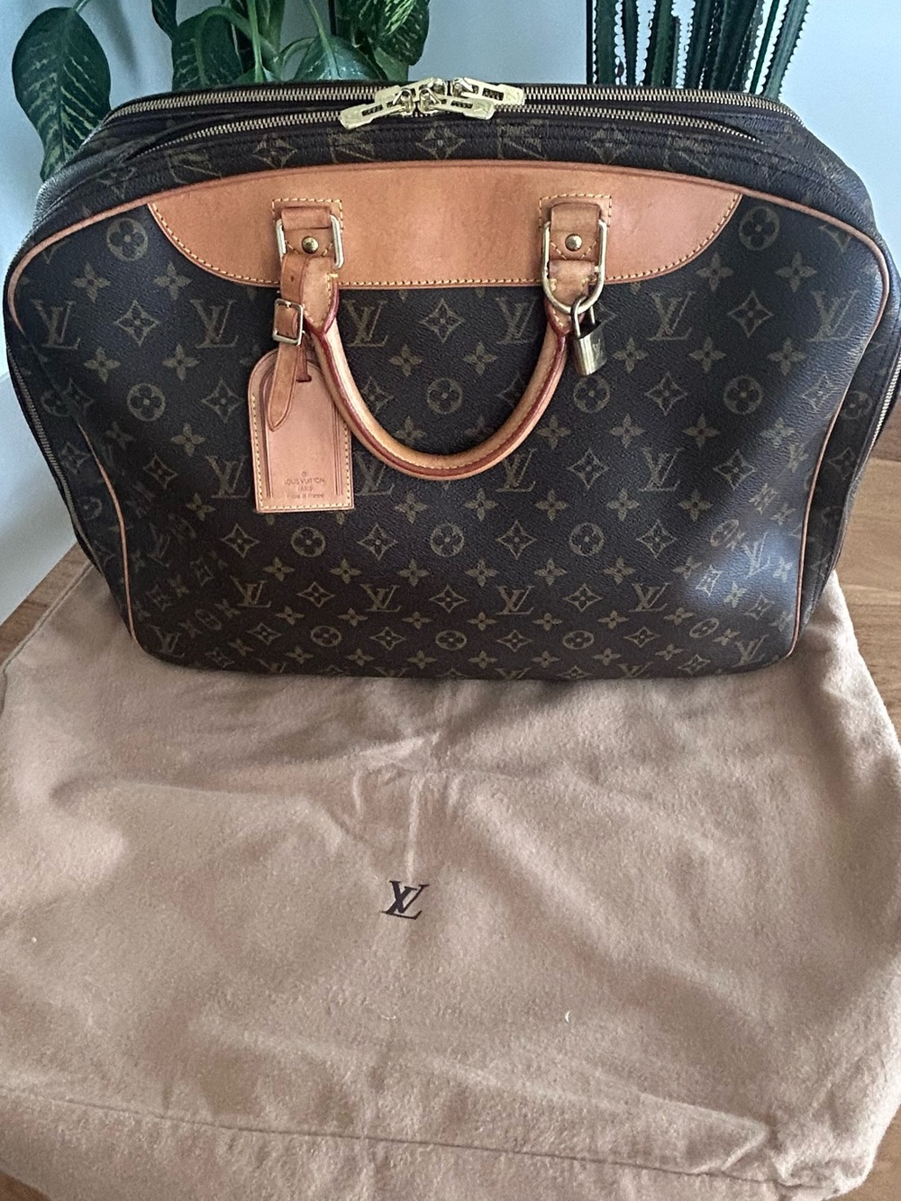 Louis Vuitton Brown Monogram Canvas Duffel with Vachetta Leather Trim - Picture 11 of 11